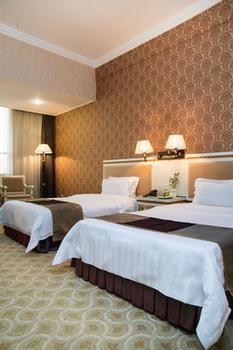 New Plum Garden Seasons Hotel - Shenzhen Zhucun  Exterior photo